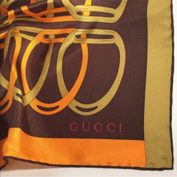 Authentic Gucci silk scarf🌸 - Picture 3 of 10
